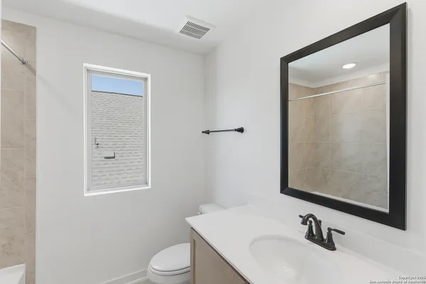 $399,800 | 9421 Chatside, Schertz, TX 78154