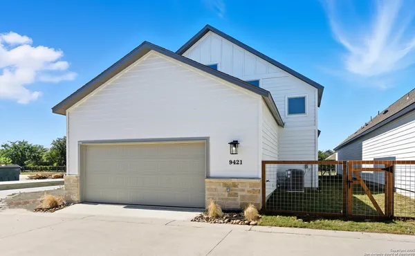 $399,800 | 9421 Chatside, Schertz, TX 78154