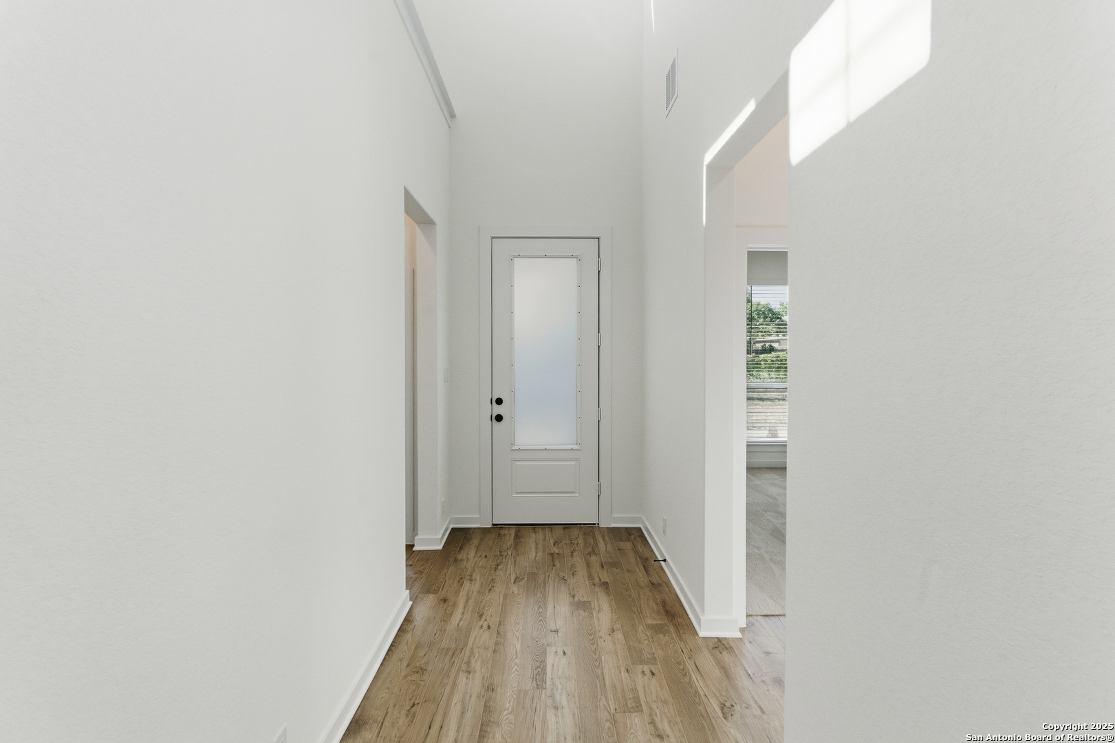 9421 Chatside Schertz, TX 78154 - Photo 10 of 48