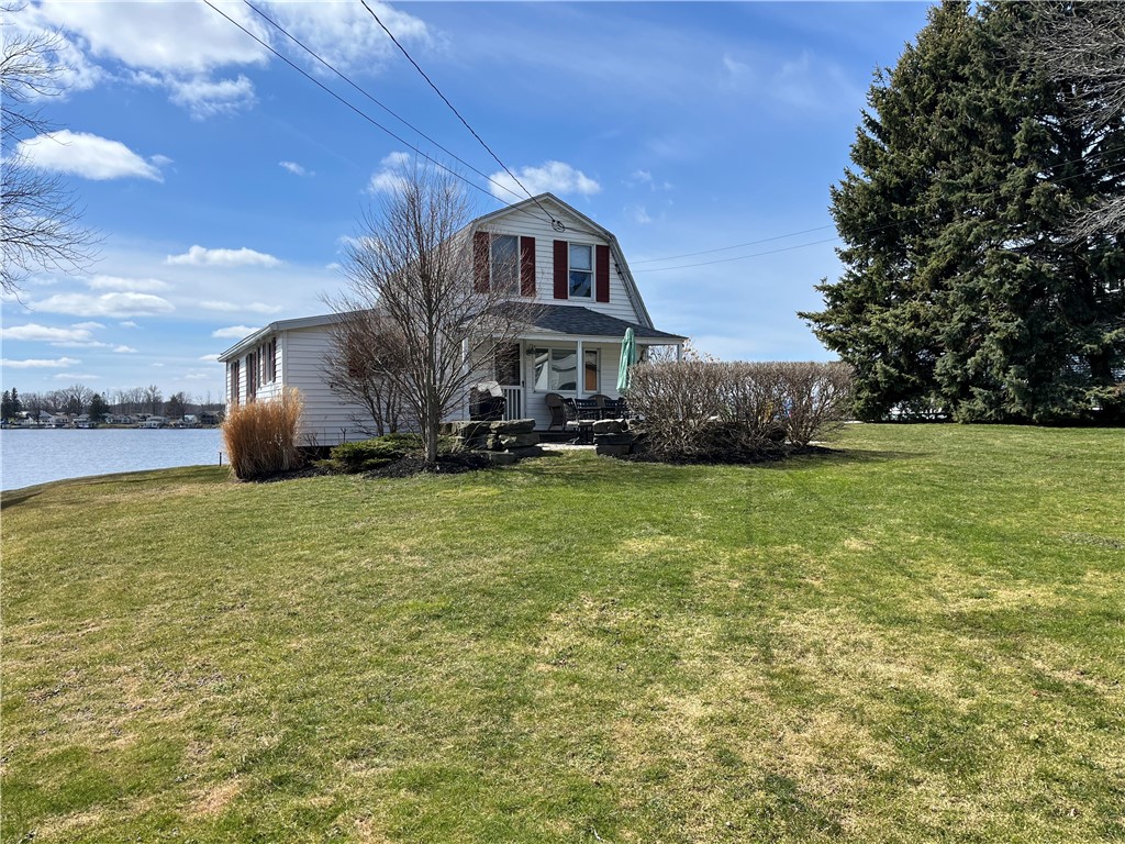 8393 Thrush Road Wolcott, NY 14590 - Photo 8 of 44