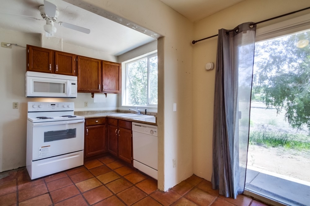 29853 Miller Road Valley Center, CA 92082 - Photo 9 of 25