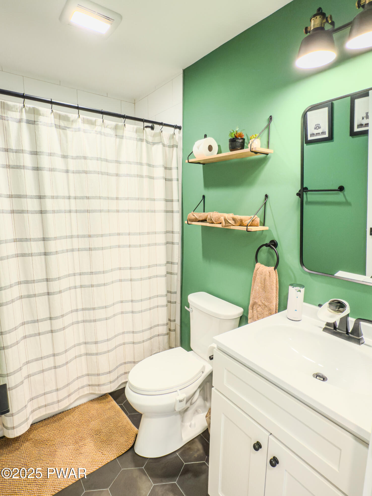 115 Marquise Road Tafton, PA 18464 - Photo 66 of 102 IMG_2707 3