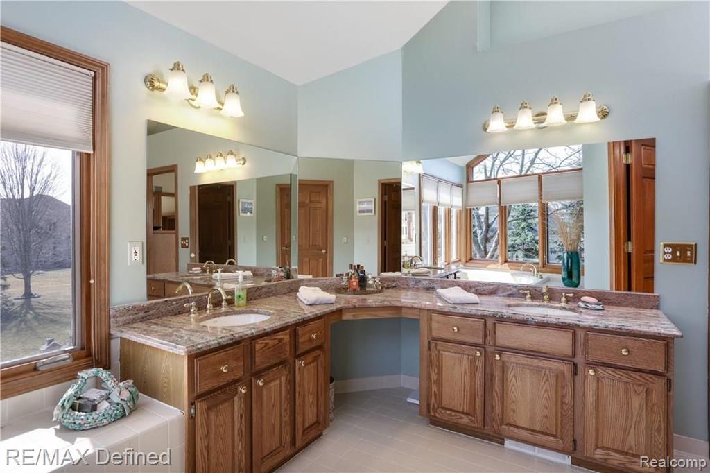 4140 Ridge Side Drive Rochester, MI 48306 - Photo 24 of 42