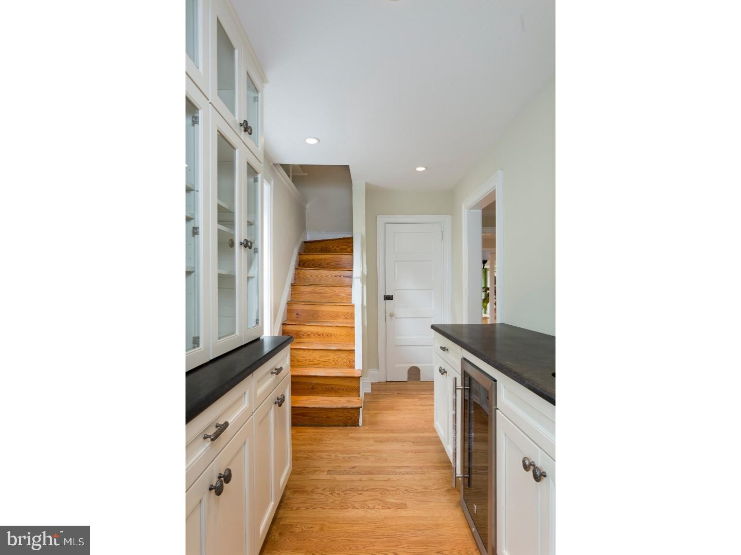 206 Roberts Road Ardmore, PA 19003 - Photo 11 of 24