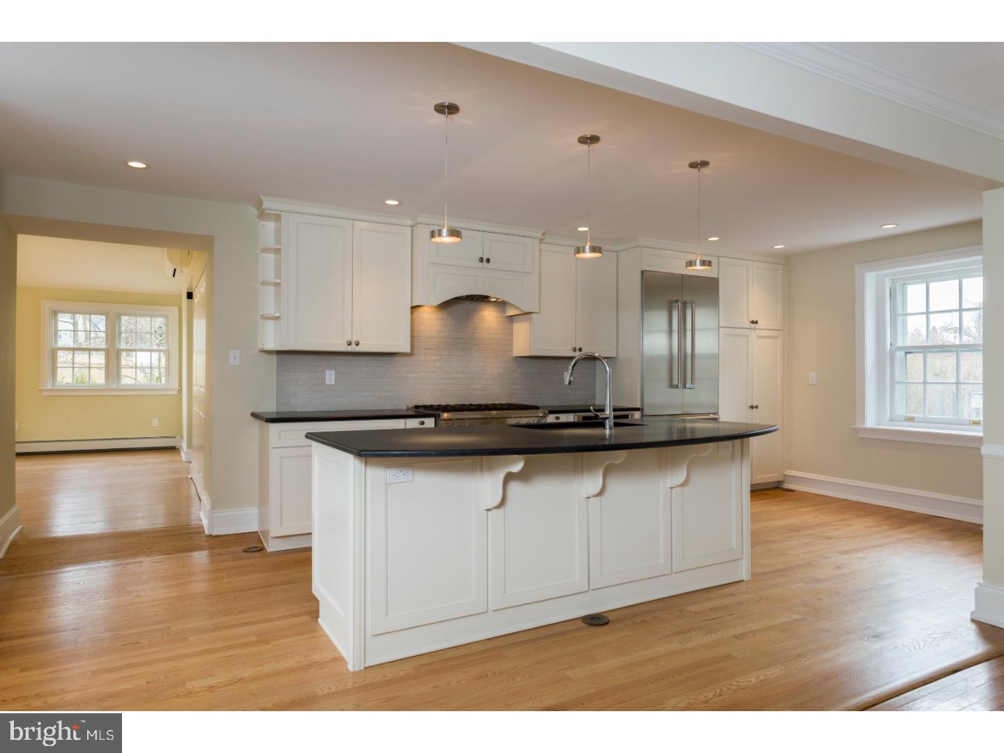 206 Roberts Road Ardmore, PA 19003 - Photo 9 of 24