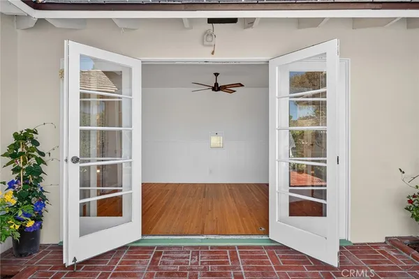 $2,125,000 | 121 Vía Ardilla, Palos Verdes Estates, CA 90274