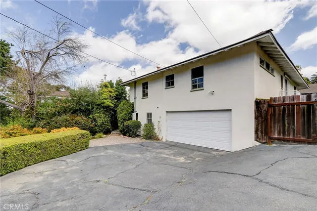 $2,125,000 | 121 VÃa Ardilla, Palos Verdes Estates, CA 90274