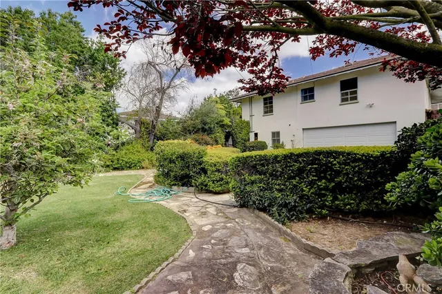 $2,125,000 | 121 VÃa Ardilla, Palos Verdes Estates, CA 90274