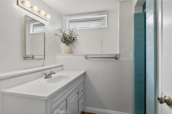 $2,125,000 | 121 Vía Ardilla, Palos Verdes Estates, CA 90274