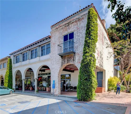 $2,125,000 | 121 VÃa Ardilla, Palos Verdes Estates, CA 90274