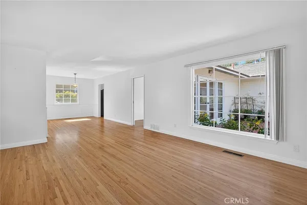 $2,125,000 | 121 Vía Ardilla, Palos Verdes Estates, CA 90274