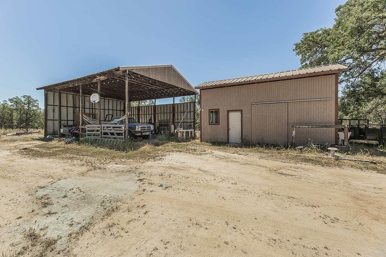 35477 Qualls Prather Road Auberry, CA 93602 - Photo 50 of 75