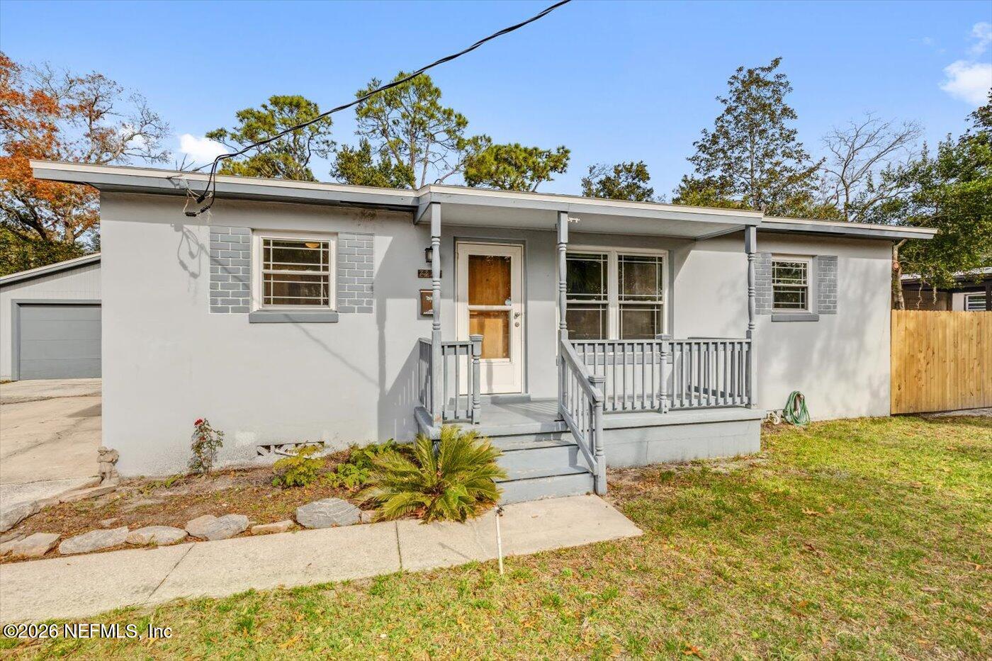 7327 Bamberg Road Jacksonville, FL 32277 - Photo 2 of 24 03-7327 Bamberg Rd-3