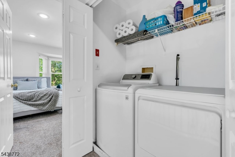 213 Longview Road Bridgewater, NJ 08807 - Photo 41 of 47