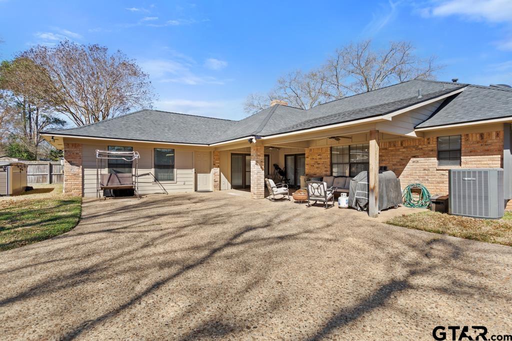 6005 Raleigh Drive Tyler, TX 75703 - Photo 31 of 35