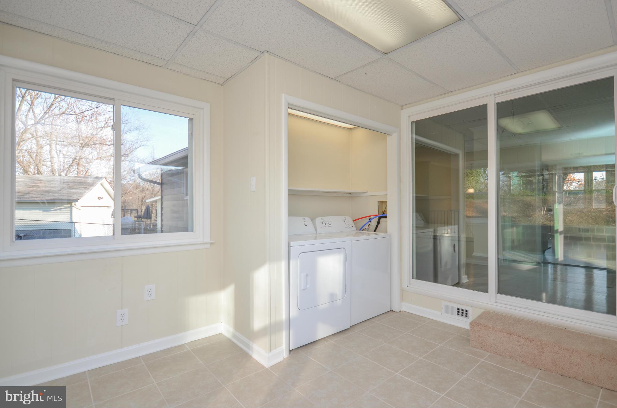 4511 Kinmount Road Lanham, MD 20706 - Photo 11 of 30 Enclosed Sunroom