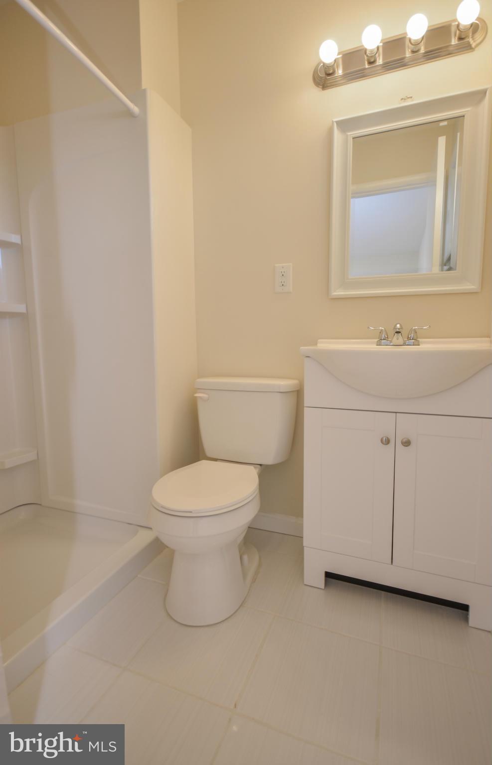 4511 Kinmount Road Lanham, MD 20706 - Photo 13 of 30 Bath (Master)