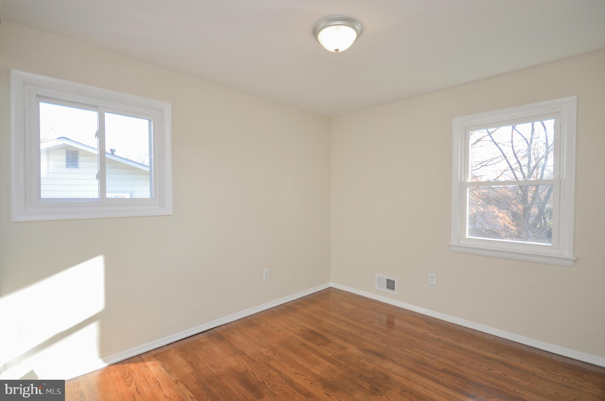 4511 Kinmount Road Lanham, MD 20706 - Photo 16 of 30 Bedroom