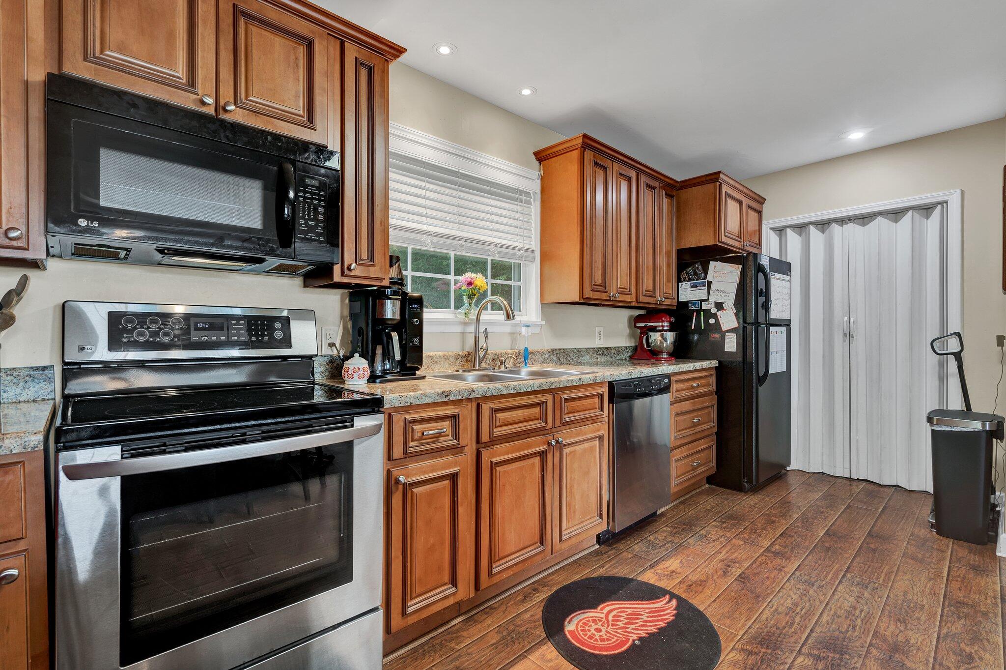 2310 Broomfield Road Southeast Cleveland, TN 37323 - Photo 16 of 32 15