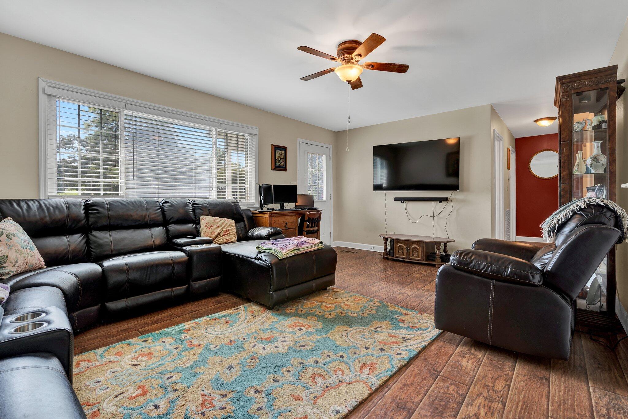 2310 Broomfield Road Southeast Cleveland, TN 37323 - Photo 9 of 32 8