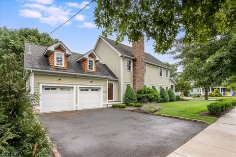 $1,250,000 | 1 Central Avenue, Montclair, NJ 07042