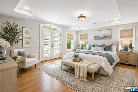$1,899,000 | 109 Blauvelt Avenue, Ho-Ho-Kus, NJ 07423