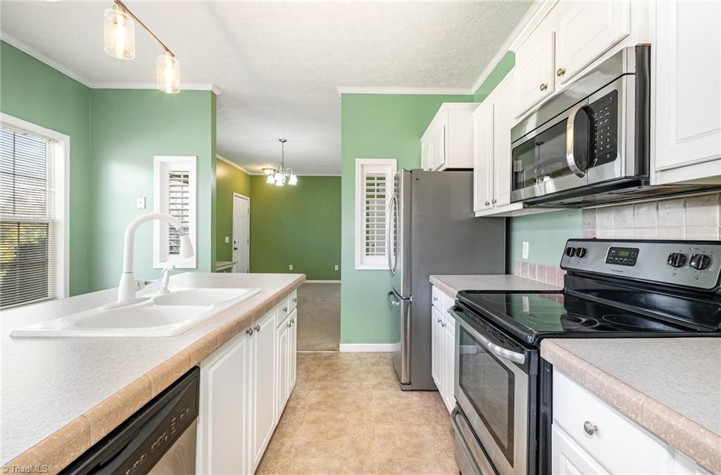 731 Frazier View Road Randleman, NC 27317 - Photo 11 of 30 Gallery Image 11