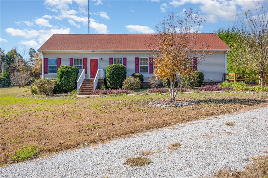 731 Frazier View Road Randleman, NC 27317 - Photo 3 of 30 Gallery Image 3