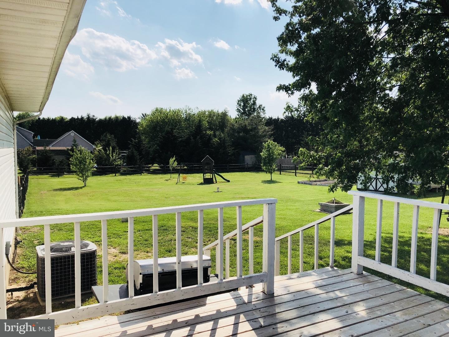 2339 Halltown Road Hartly, DE 19953 - Photo 17 of 23 Deck