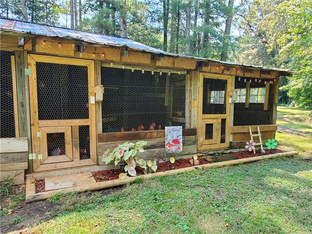 606 Keetor Road Talking Rock, GA 30175 - Photo 48 of 93 a front view of house with yard