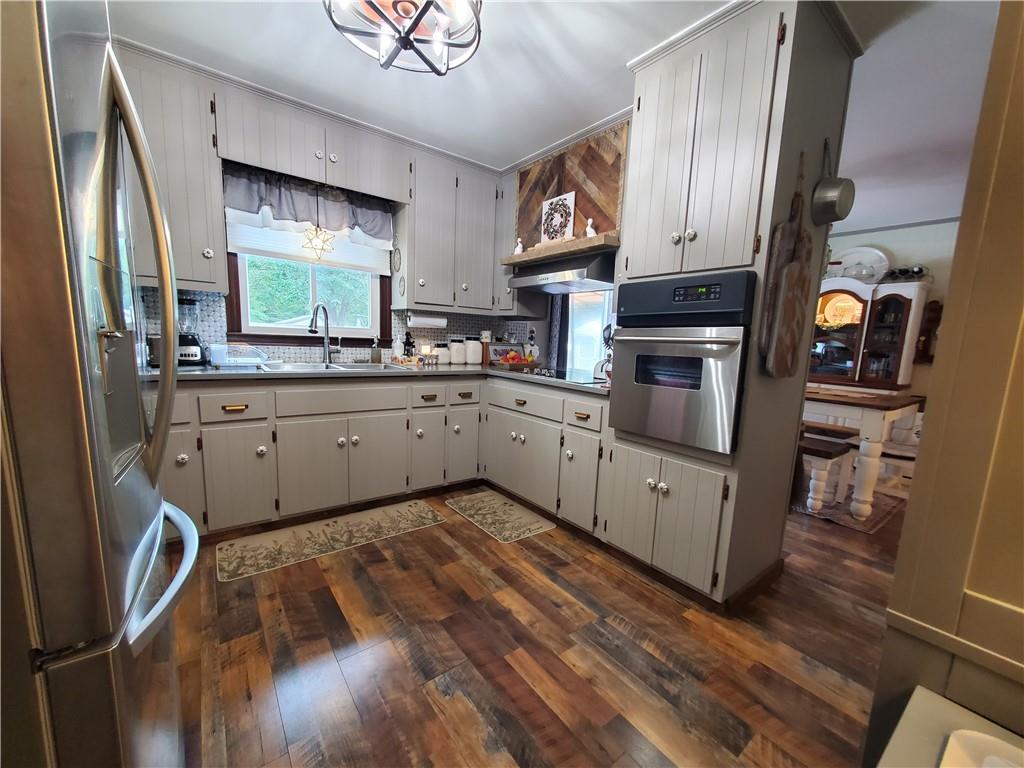 606 Keetor Road Talking Rock, GA 30175 - Photo 6 of 93