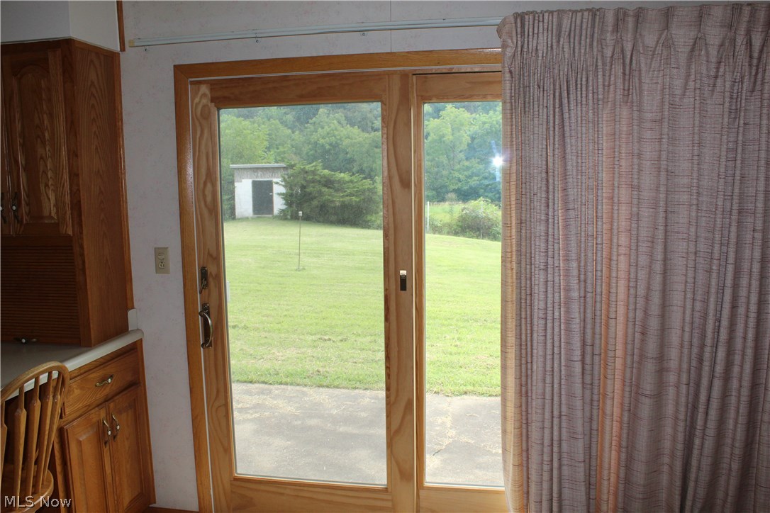 2380 Lee Creek Road Belleville, WV 26133 - Photo 10 of 23 Door to back patio