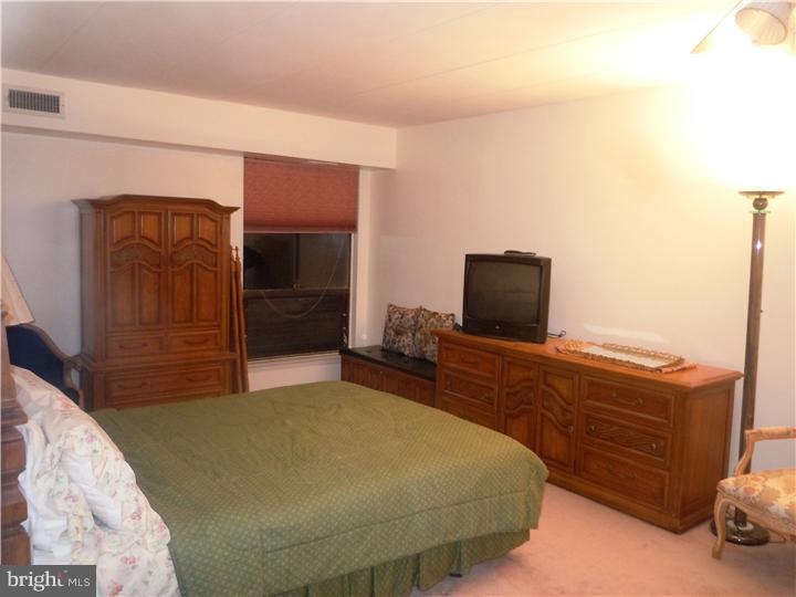 8920 Krewstown Road, Unit 215 Philadelphia, PA 19115 - Photo 18 of 25 Master Bedroom