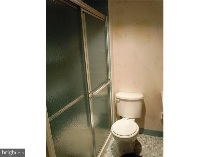 8920 Krewstown Road, Unit 215 Philadelphia, PA 19115 - Photo 25 of 25 Bathroom