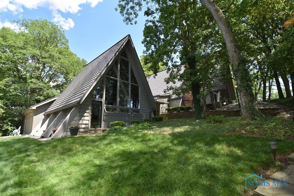 570 South River Road Waterville, OH 43566 - Photo 1 of 32 Photo 1