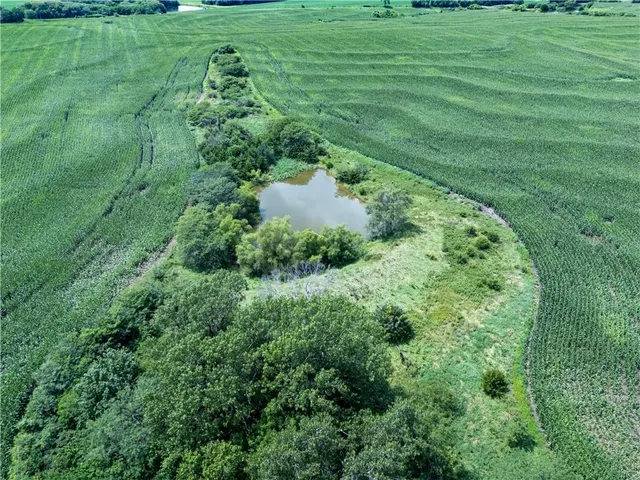 $1,056,000 | State Route, Hamilton, MO 64644