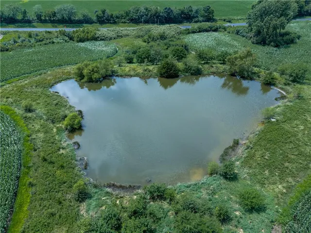 $1,056,000 | State Route, Hamilton, MO 64644