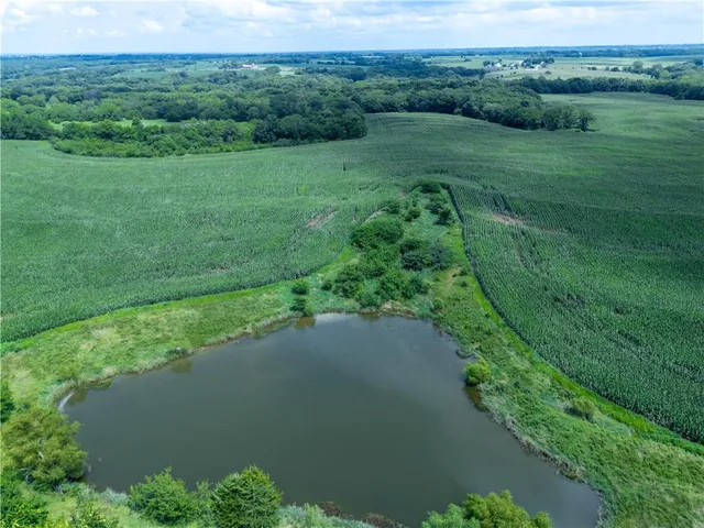 $1,056,000 | State Route, Hamilton, MO 64644