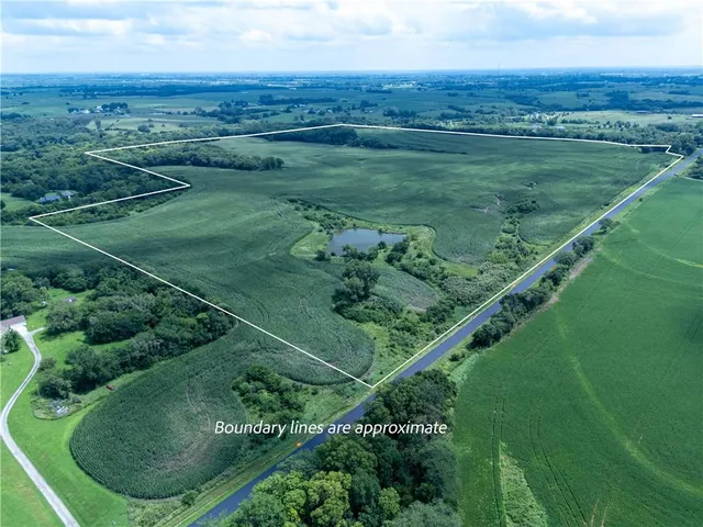 $1,056,000 | State Route, Hamilton, MO 64644