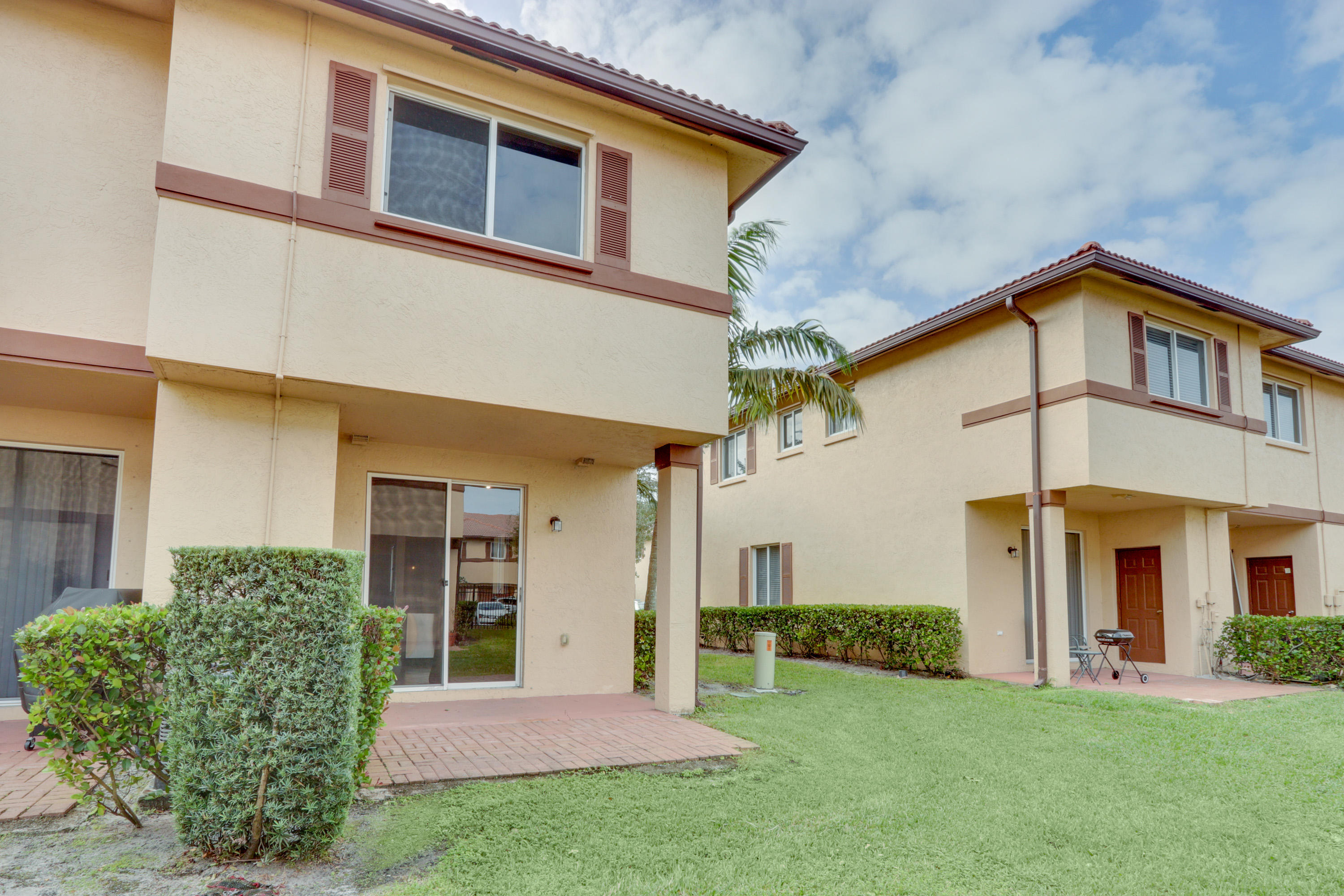1928 Hibiscus Lane Riviera Beach, FL 33404 - Photo 33 of 35 Untitled-34