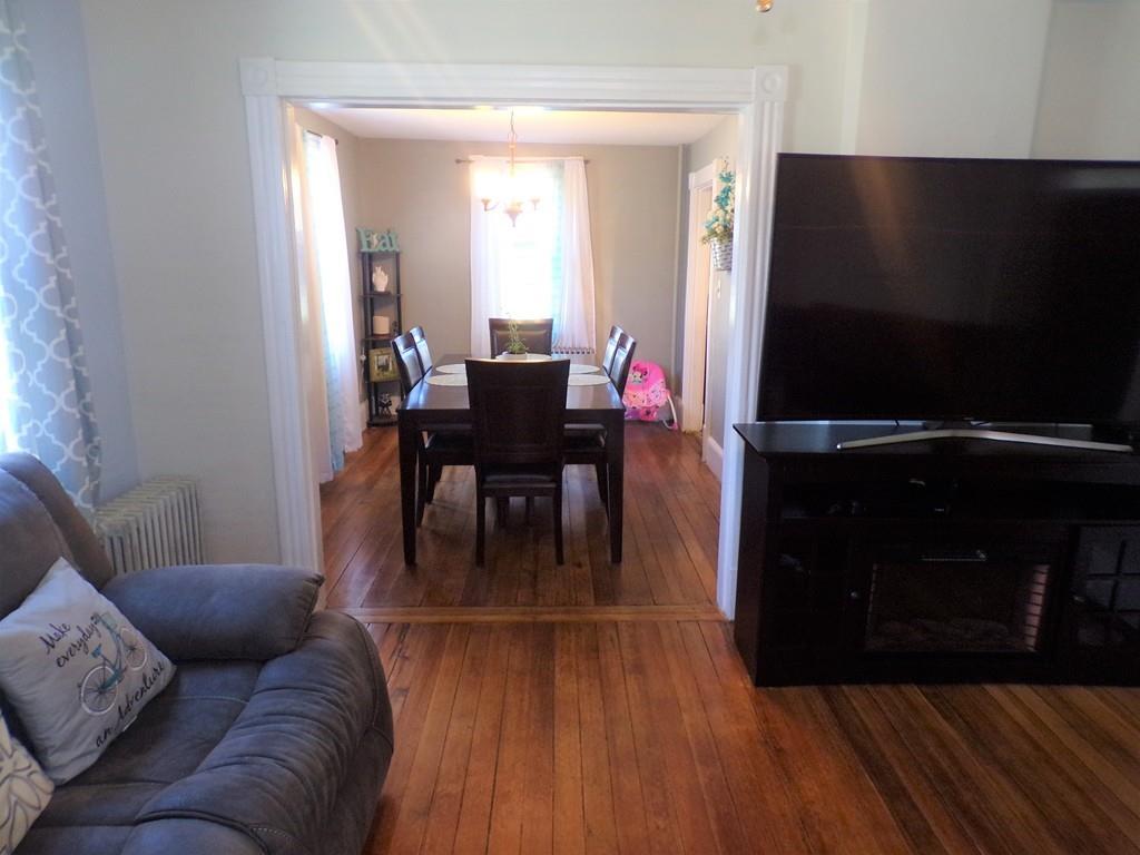 36 Frontenac Street Springfield, MA 01151 - Photo 8 of 24
