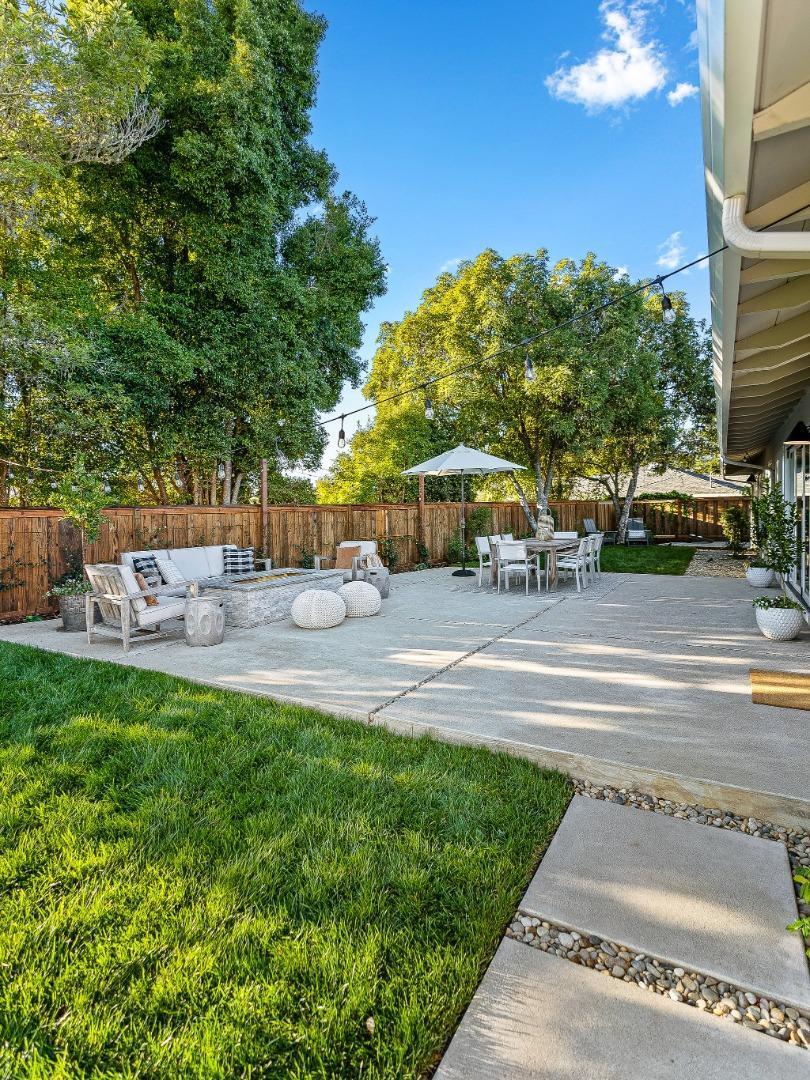 880 Pinehurst Drive Aptos, CA 95003 - Photo 6 of 25 a view of yard with tree