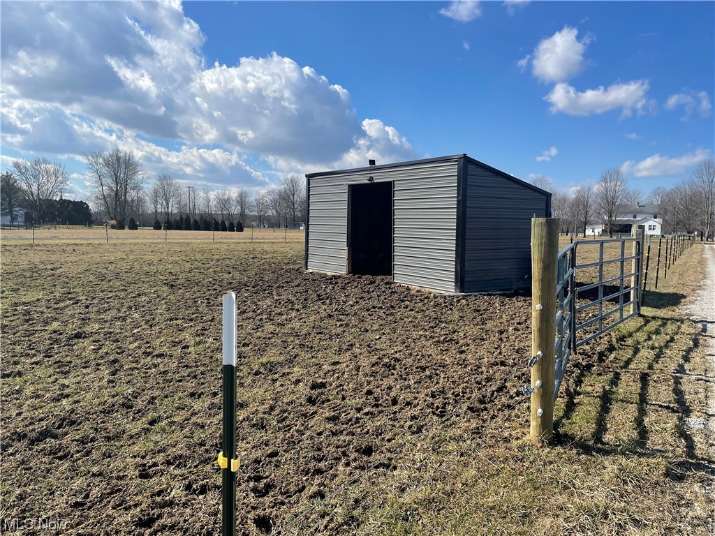8580 Cox Road Windsor, OH 44099 - Photo 24 of 29