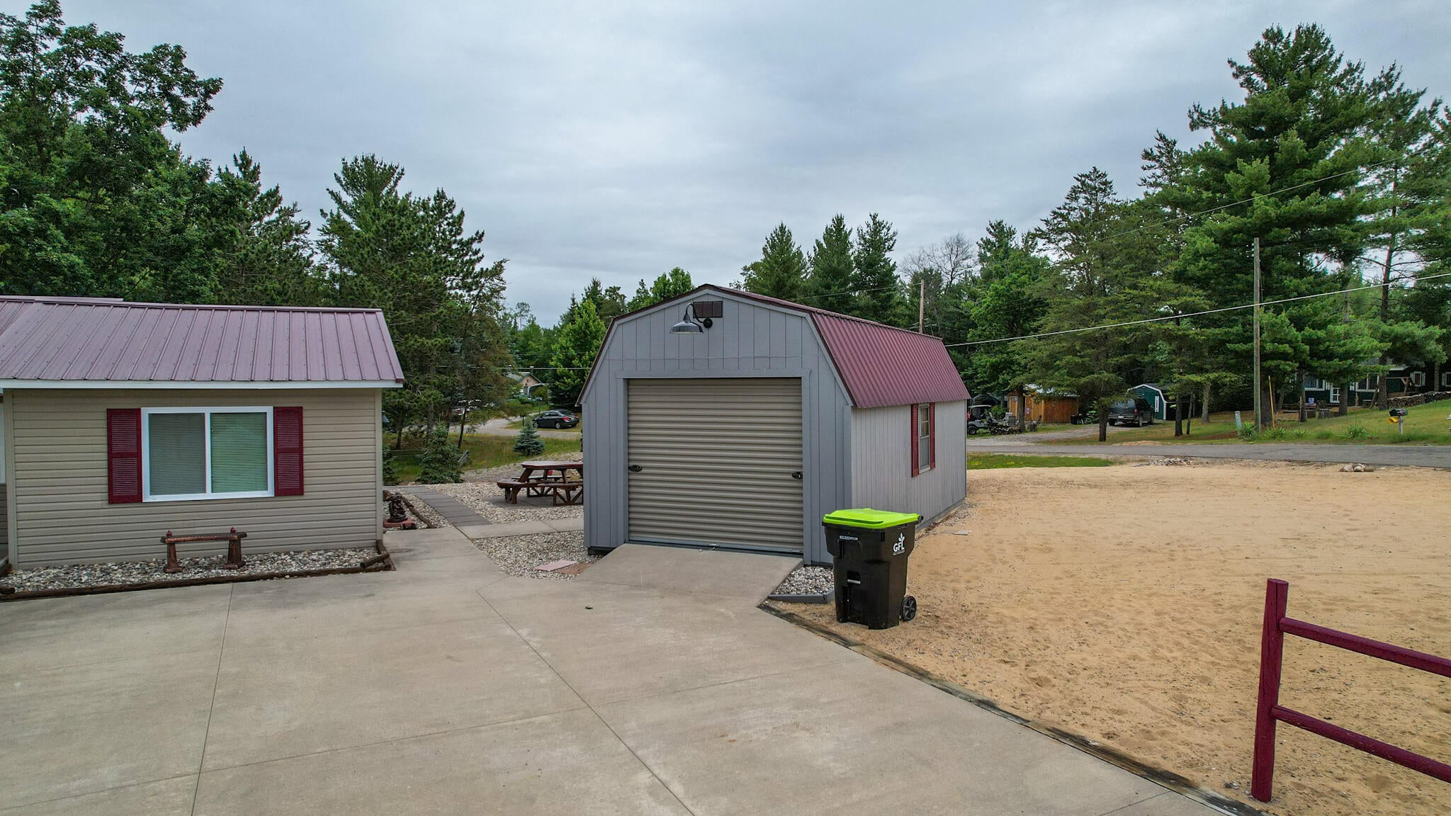 10427 East Madison Road St. Helen, MI 48656 - Photo 6 of 42 Gallery Image 6