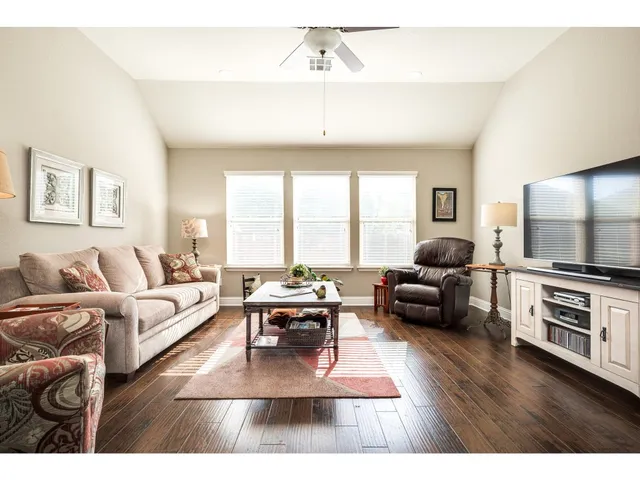 $2,195 | 1909 Pecan Valley Drive, Leander, TX 78641