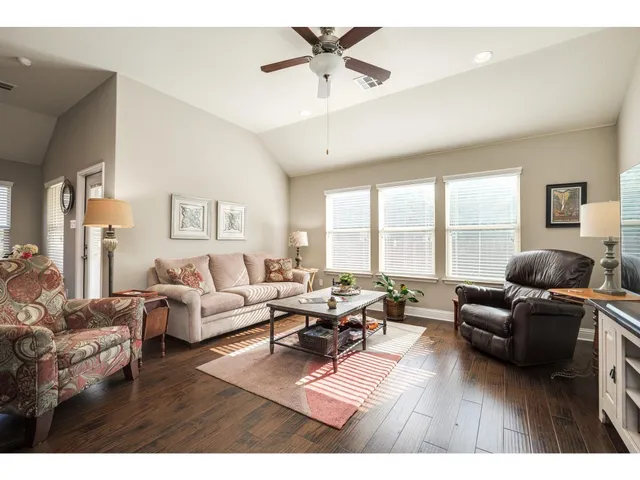 $2,195 | 1909 Pecan Valley Drive, Leander, TX 78641