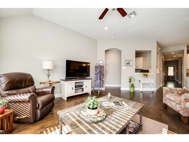 $2,195 | 1909 Pecan Valley Drive, Leander, TX 78641