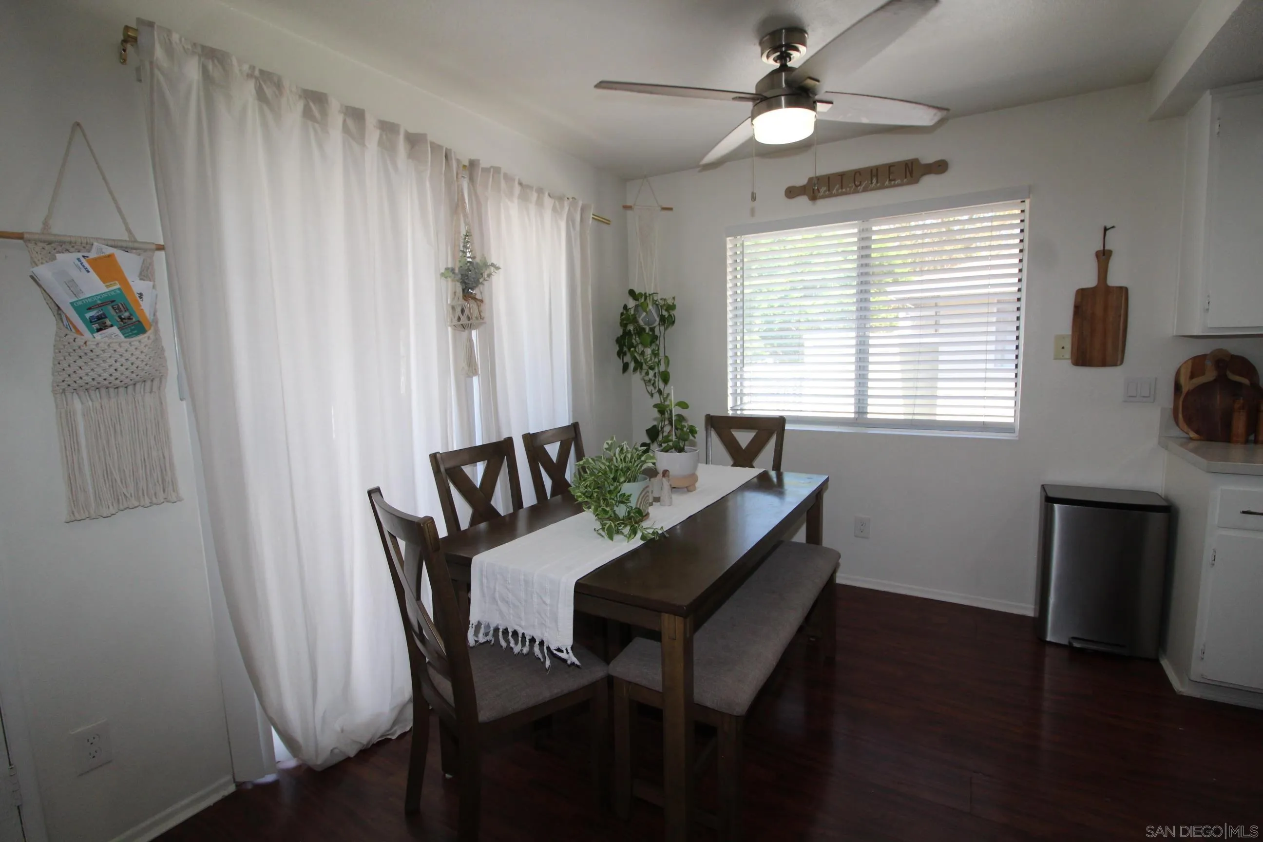 783 Timber Cove Way Oceanside, CA 92058 - Photo 9 of 28 a dining room with furniture and window