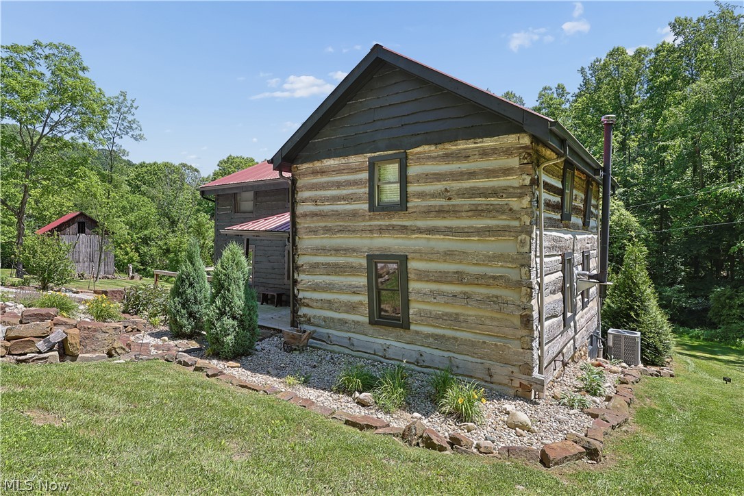 43 Blue Valley Road Southwest Lancaster, OH 43130 - Photo 2 of 34