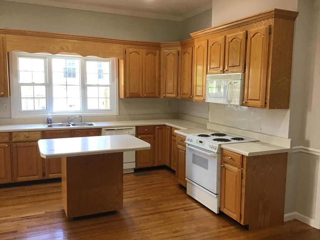 5351 Springfield Road Williston, SC 29853 - Photo 7 of 19 Gallery Image 7